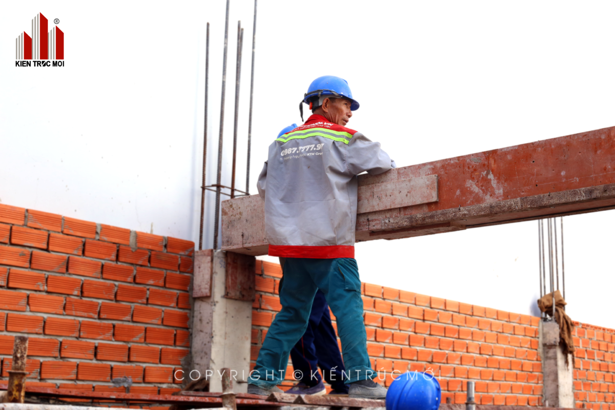 GIA CÔNG & LẮP DỰNG COFFA