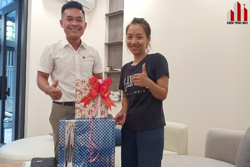 Bàn giao công trình - Nụ cười của gia chủ là minh chứng cho dự án thành công