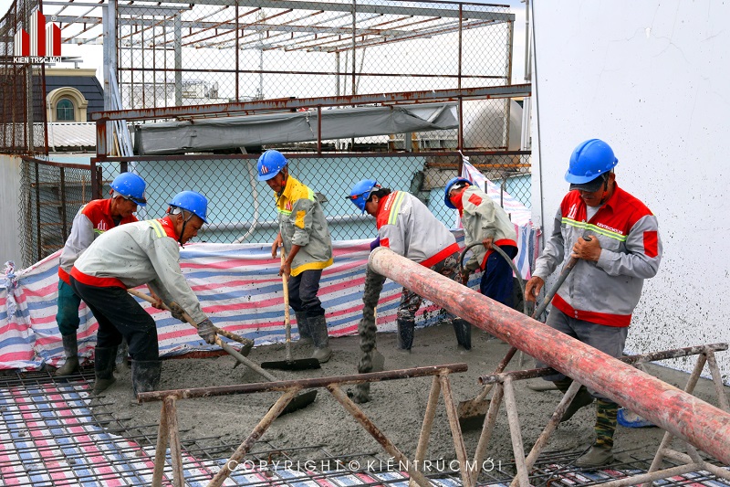 Quá trình thi công phần thô tại đội ngũ thi công KIẾN TRÚC MỚI